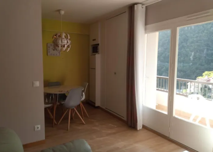Les Bains Exposition Sud Gorges Du Mondony 6eme Etage Διαμέρισμα